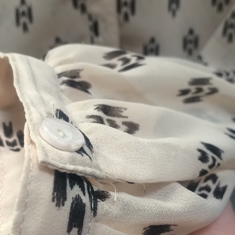 Forever 21 Blouse